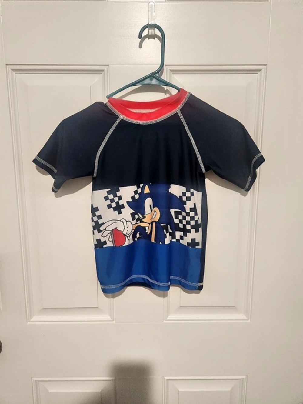 Sonic the Hedgehog Boys S Rash Guard Swim Shirt Short Sleeve Graphic Blue